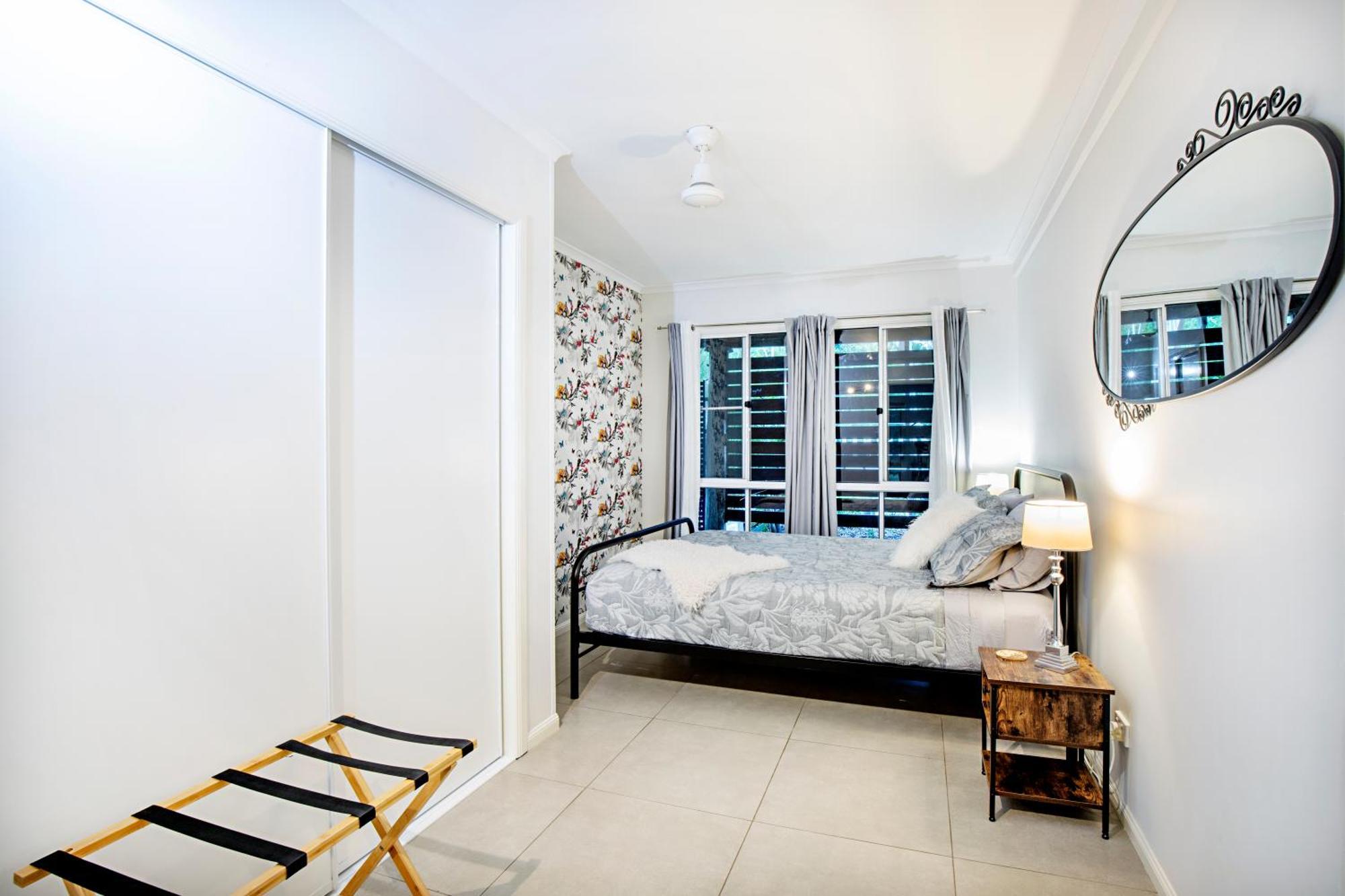 Airlie Beach Eco Cabins - Adults Only Exterior photo