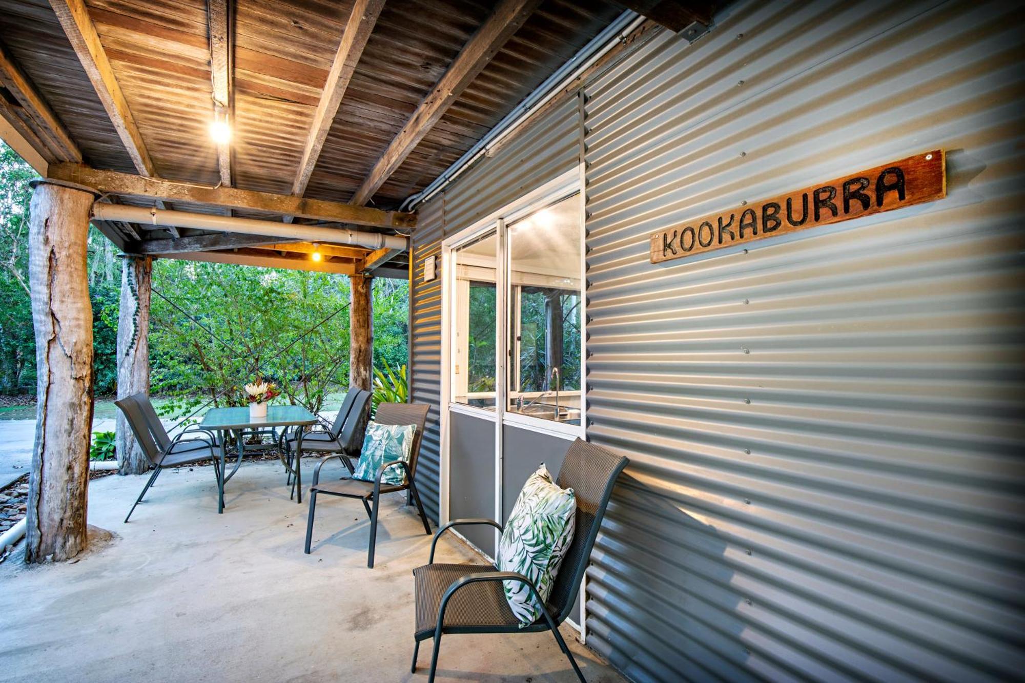 Airlie Beach Eco Cabins - Adults Only Exterior photo