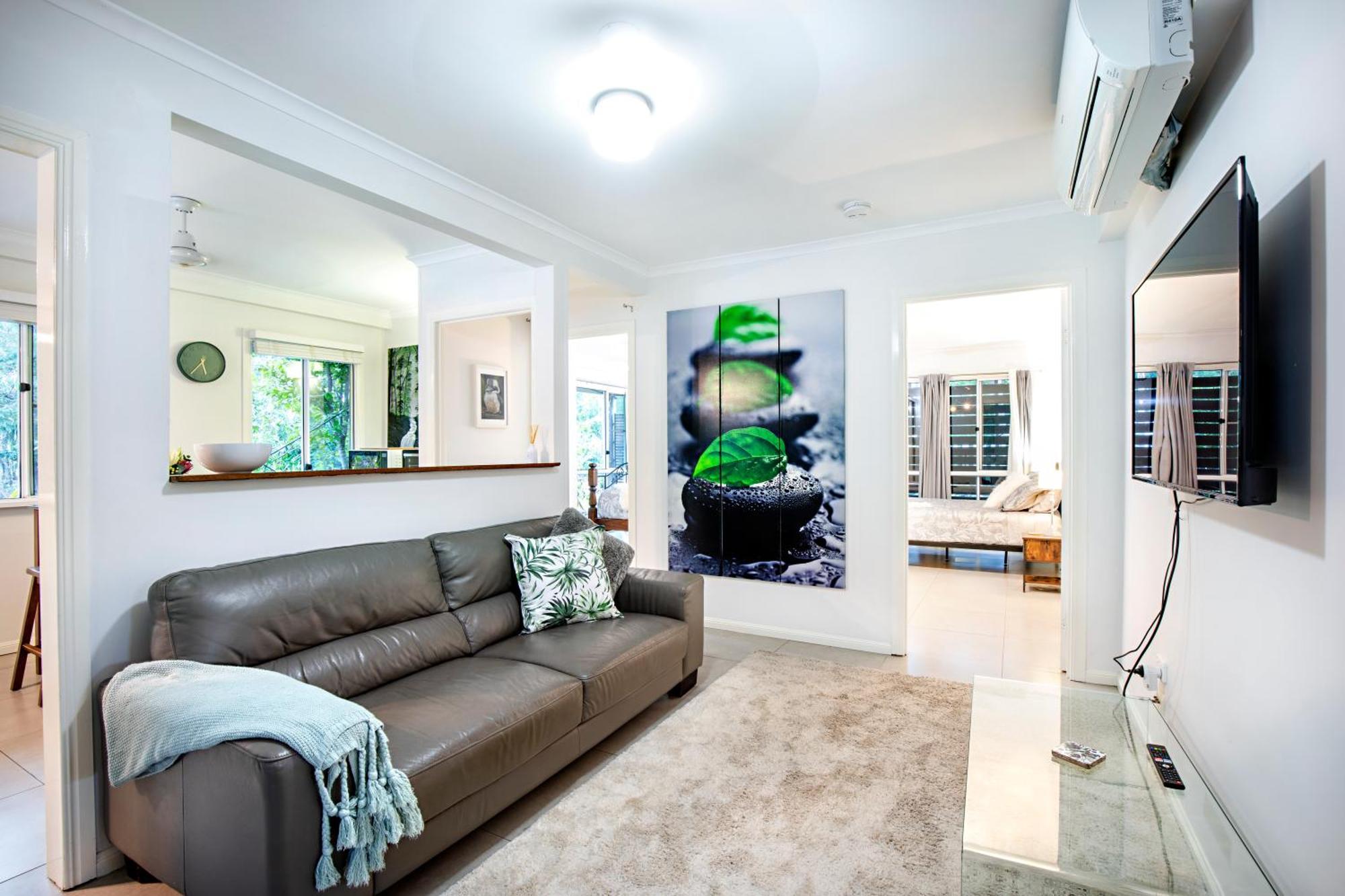 Airlie Beach Eco Cabins - Adults Only Exterior photo