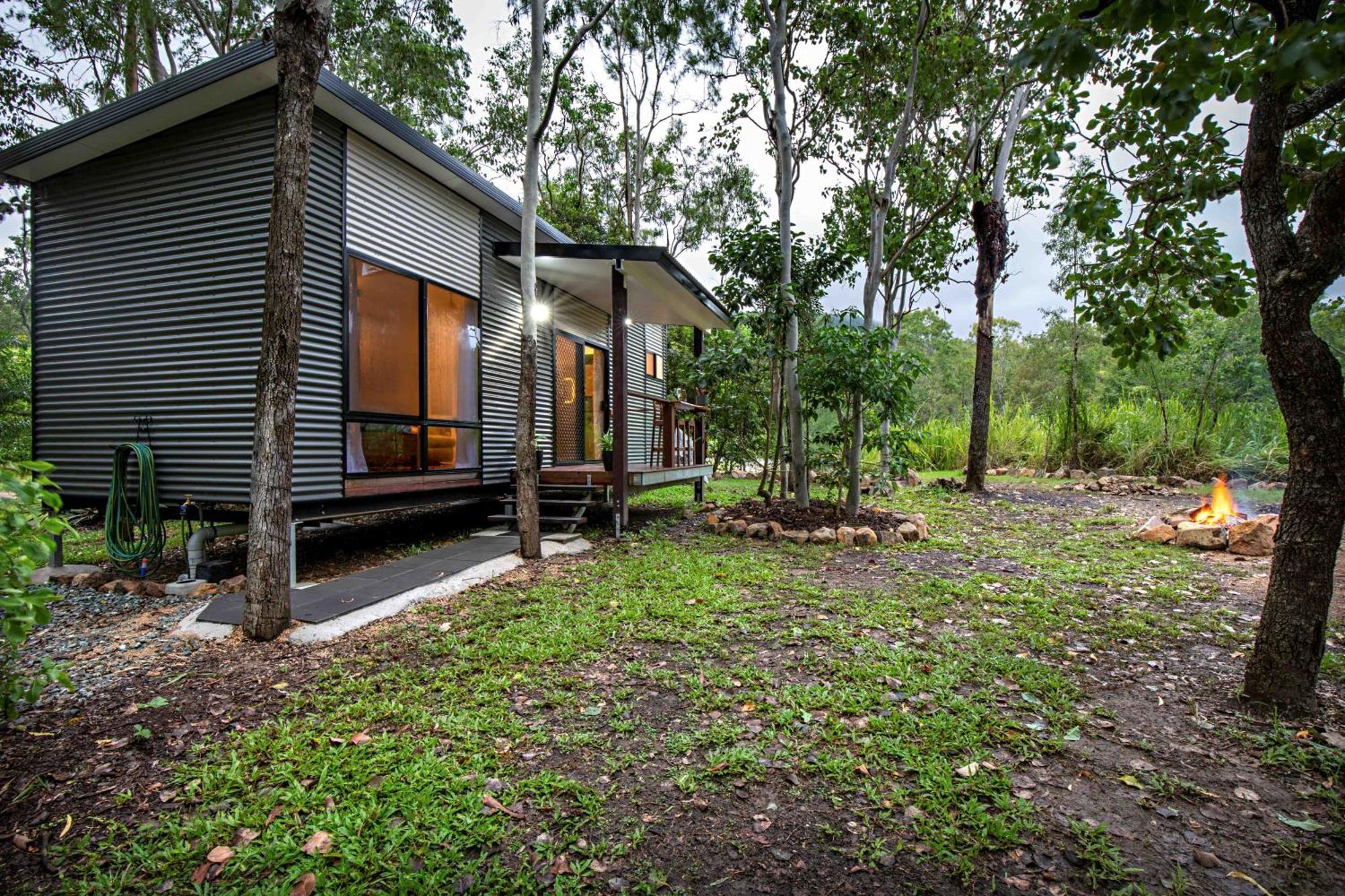 Airlie Beach Eco Cabins - Adults Only Exterior photo